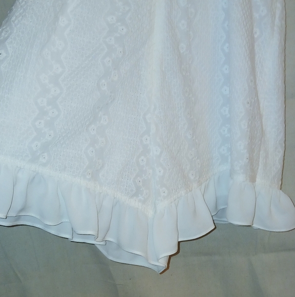 Sugar + Lips Shorts Lace Wrap Romper - Picture 3 of 15